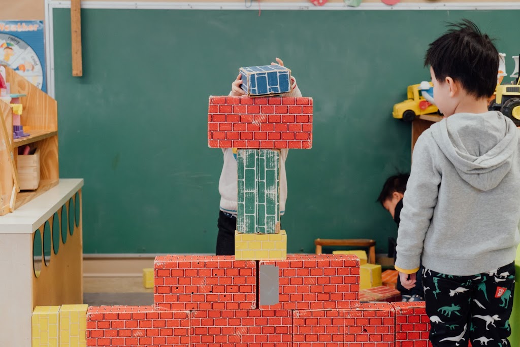 Hatch Kids Learning Centre | 8600 Ash St, Richmond, BC V6Y 2S3, Canada | Phone: (778) 838-5765