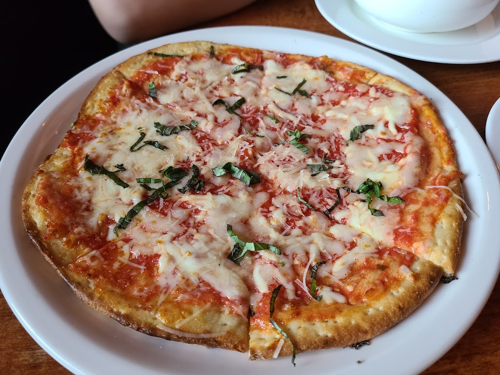 Earls Kitchen + Bar | 1455 Portage Ave, Winnipeg, MB R3G 0W4, Canada | Phone: (204) 975-1845
