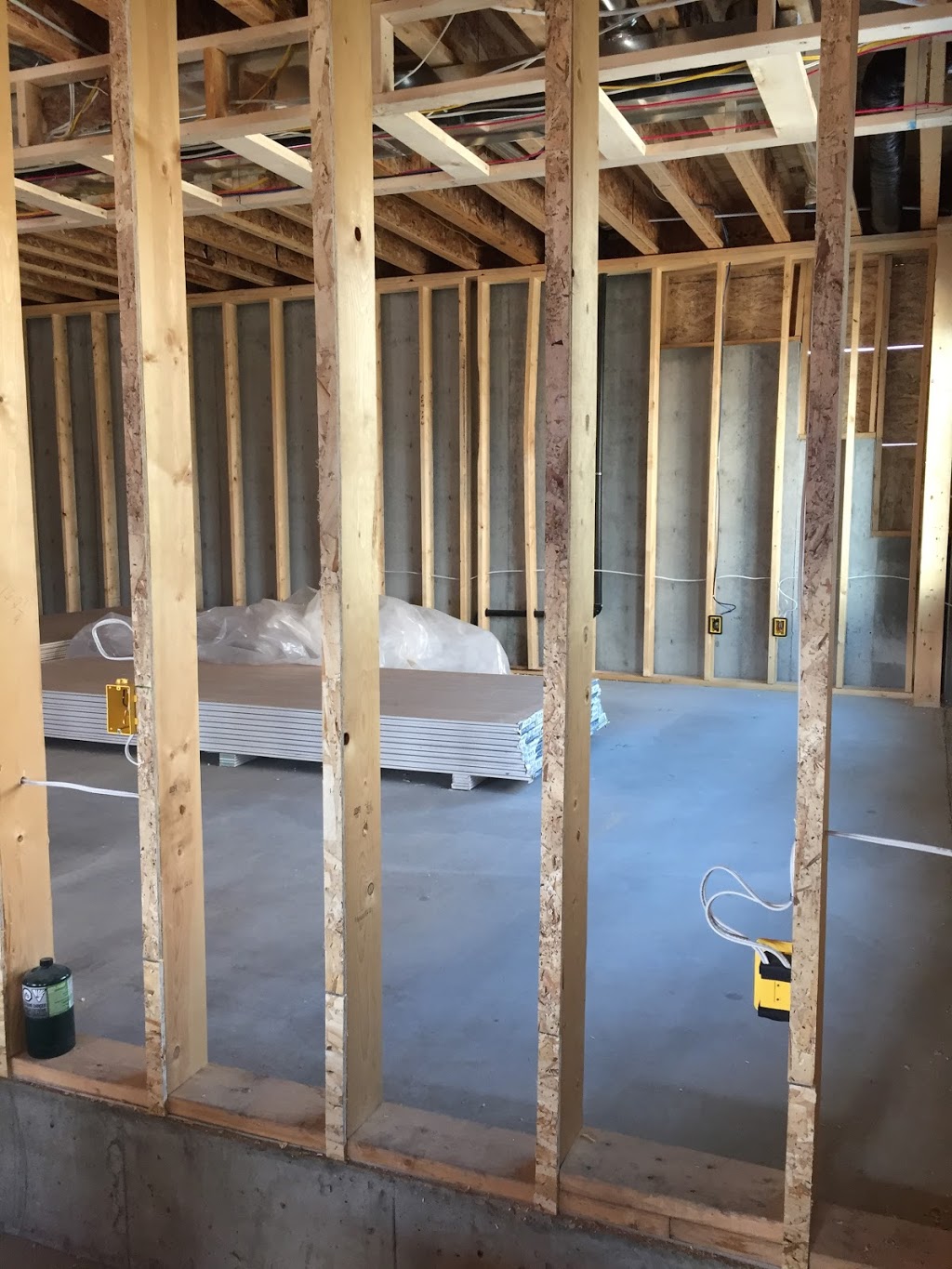 EPS Electric Ltd 5385 Kingsview Rd, Vernon, BC V1B 3J5, Canada