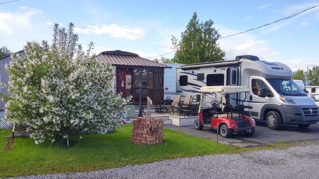 Camping Turmel | 7000 Boulevard Sainte-Anne, Château-Richer, QC G0A 1N0, Canada | Phone: (418) 824-4311