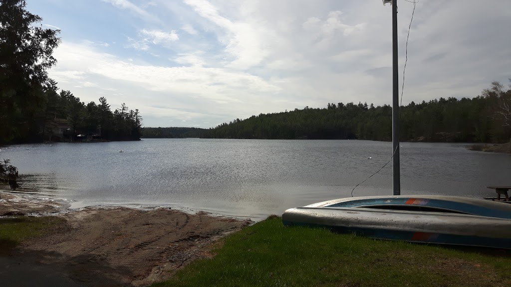 Green Bay Lodge & Trailer Camp | 463 Green Bay Rd, Noëlville, ON P0M 2N0, Canada | Phone: (705) 898-2747