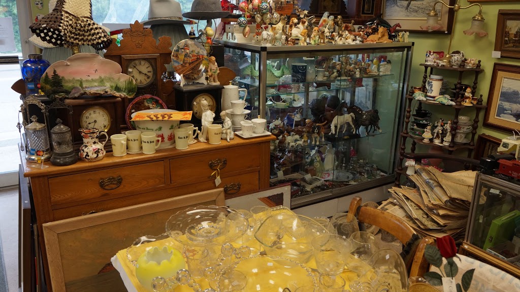 The Rare Bird Antiques | 4 Main St N, Elmwood, ON N0G 1S0, Canada | Phone: (519) 363-6340