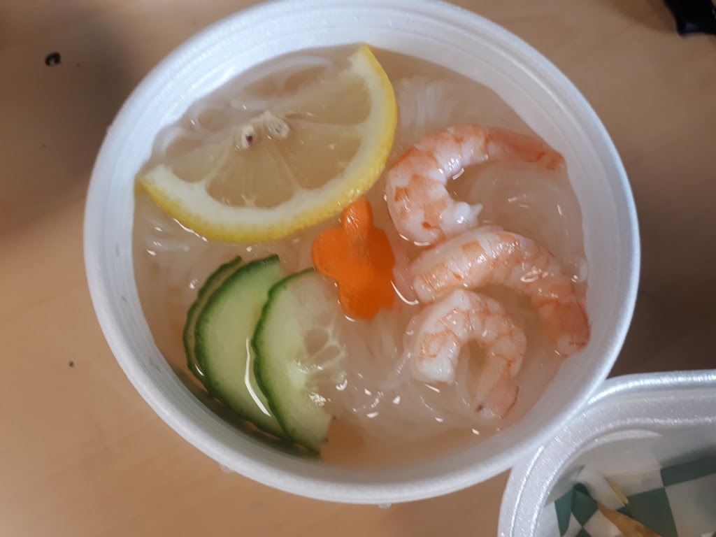 Youngs Kitchen Sushi | #C-100, 7871 Stave Lake St, Mission, BC V2V 6B2, Canada | Phone: (604) 287-8111