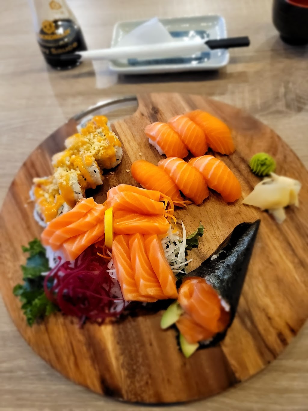 Hanabi Sushi | 2155 Richmond St, London, ON N6G 3V9, Canada | Phone: (519) 672-9224