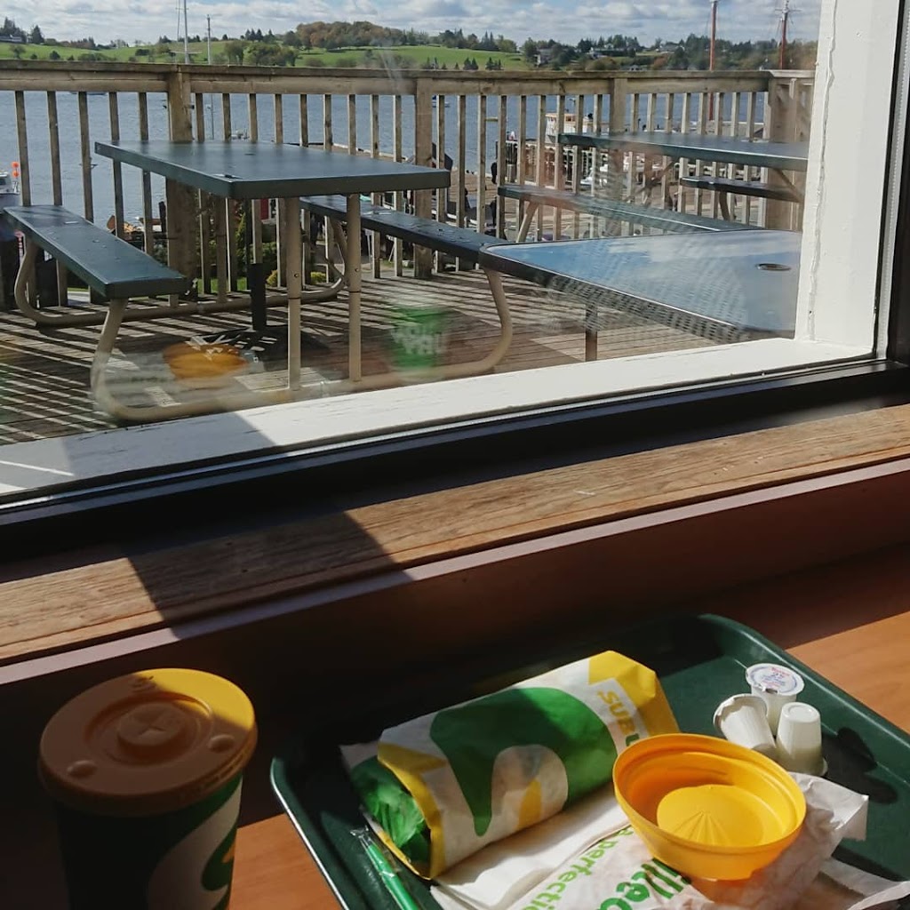 Subway | 116 Montague St, Lunenburg, NS B0J 2C0, Canada | Phone: (902) 634-3800