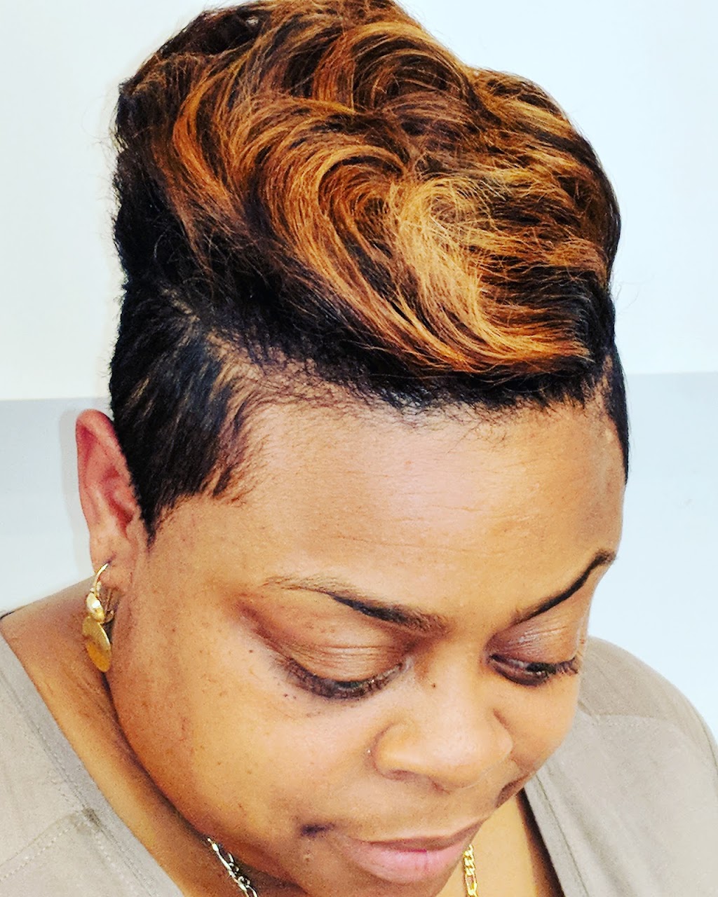 Different Styles | 3858 Boul Henri-Bourassa E, Montréal, QC H1H 1K5, Canada | Phone: (514) 802-3013