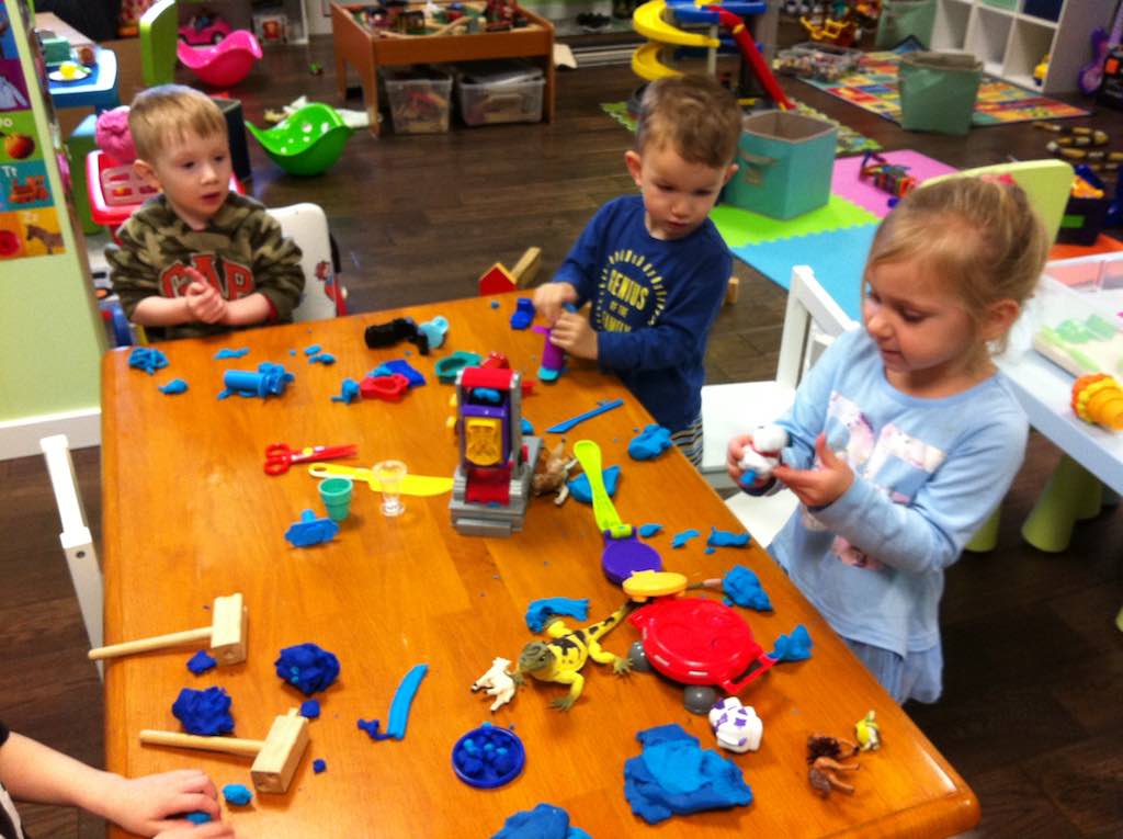Laura Lee’s Little Learning Center | 6652 195 St, Surrey, BC V4N 0C3, Canada | Phone: (604) 533-9177