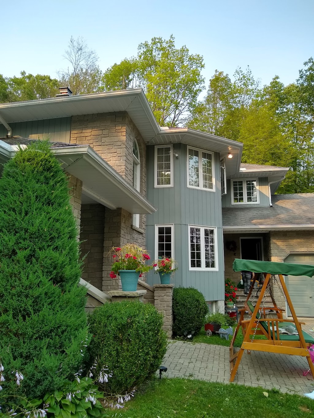 Steves Professional Cleaning | 2 Peel St, Penetanguishene, ON L9M 1A6, Canada | Phone: (705) 543-1584