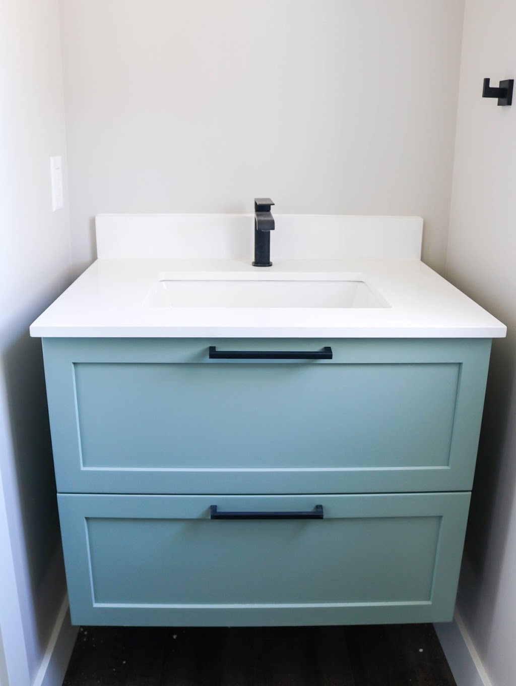 Magna Homes | 186 Chatham St N, Blenheim, ON N0P 1A0, Canada | Phone: (519) 676-7467