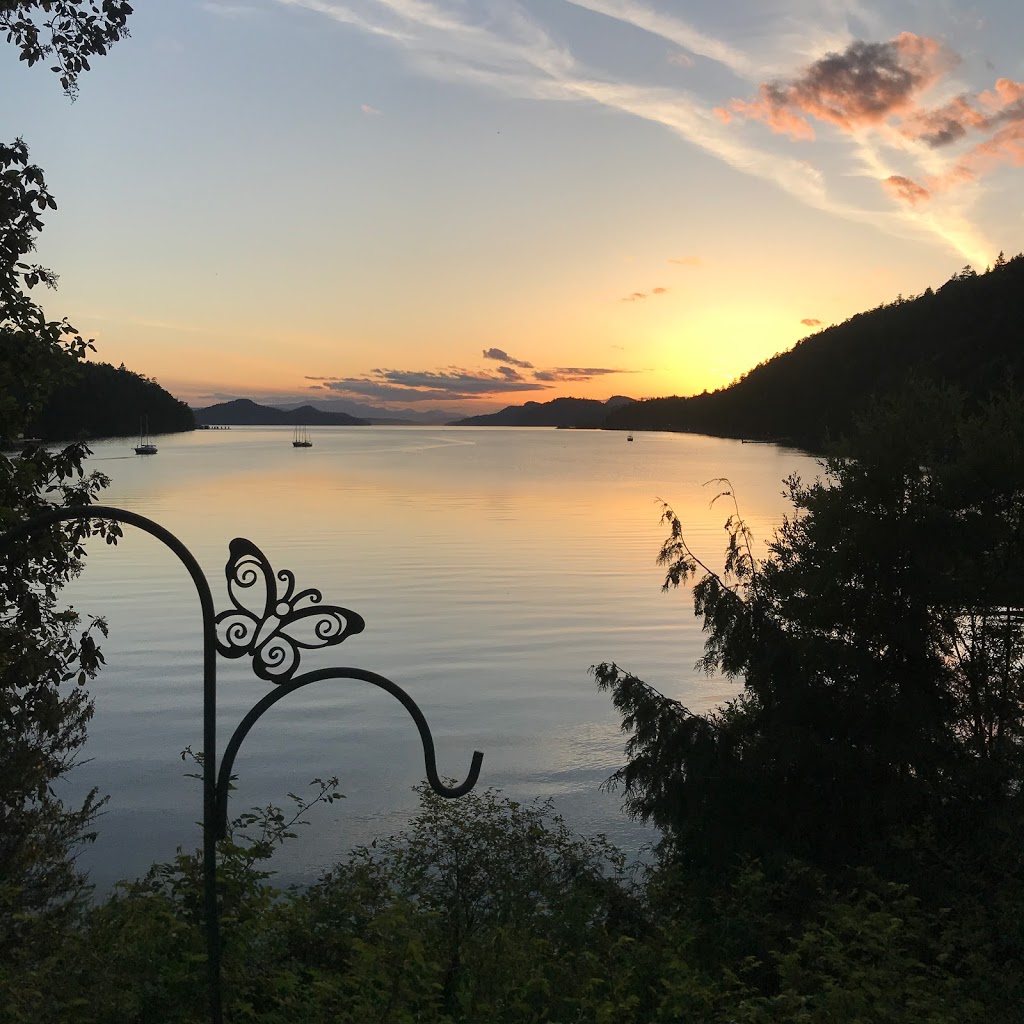 Kayaking Skills Saturna Island | 100 E Point Rd, Saturna, BC V0N 2Y0, Canada | Phone: (604) 725-8897