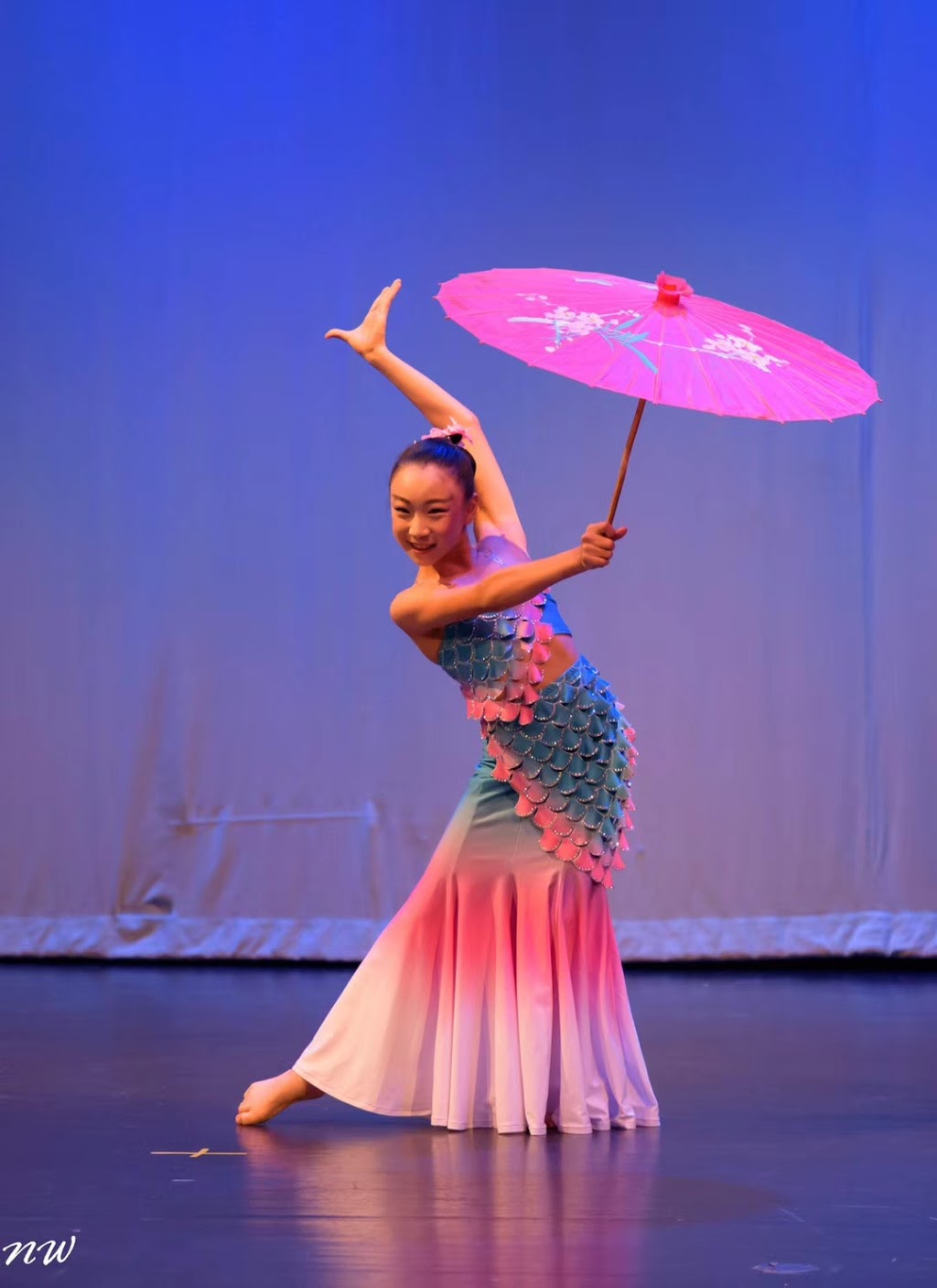DancEnlight Arts Centre | Unit 15-16, 40 Vogell Rd, Richmond Hill, ON L4B 3N6, Canada | Phone: (416) 949-2158