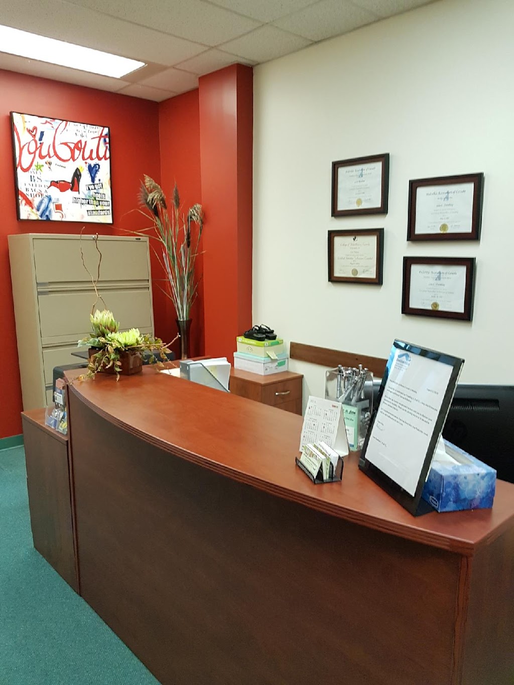 Ottawa Custom Orthotics Inc. | 2446 Bank St Suite 205, Ottawa, ON K1V 1A4, Canada | Phone: (613) 231-4980