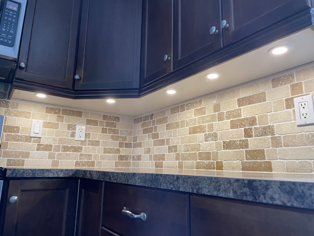 Grand Wall Electric | 4311 Paradise Valley Rd, Squamish, BC V0N 1H0, Canada | Phone: (604) 389-8552