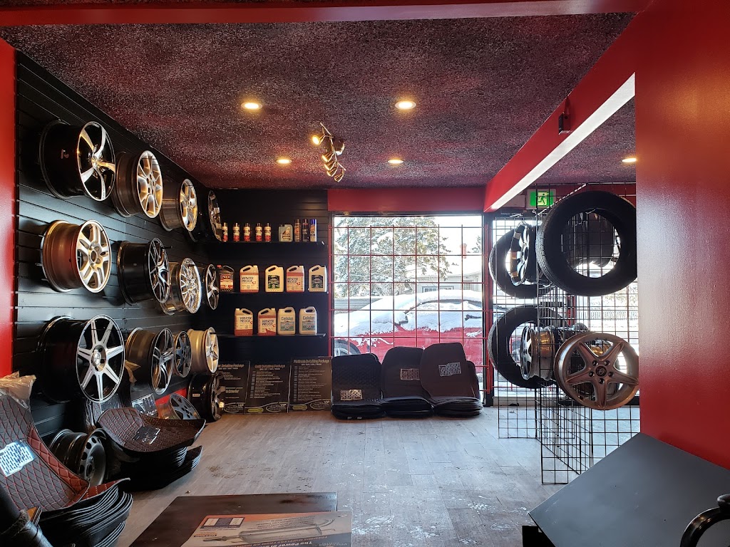 Auto Glass & Detailing Services | 1403 Edmonton Trail, Calgary, AB T2E 3K8, Canada | Phone: (403) 452-1554