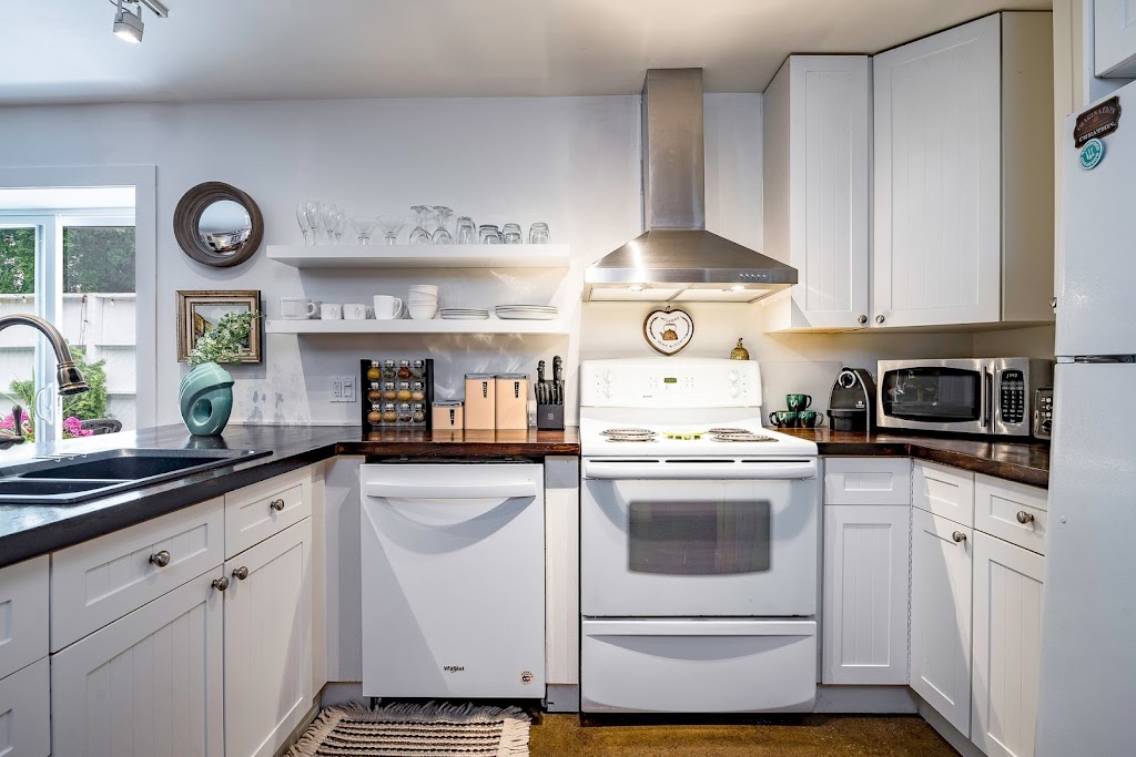 The Erie Street Flats | 12 Erie St, Collingwood, ON L9Y 1P4, Canada | Phone: (705) 606-4781