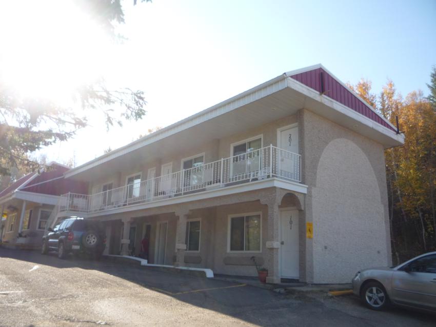 Athabasca Hillside Motel | 4804 46a Ave, Athabasca, AB T9S 1B6, Canada | Phone: (780) 675-5111