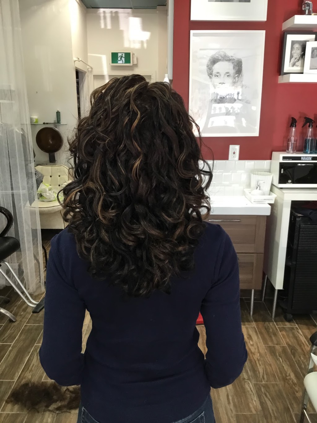 Eddie & Ev, the salon | 1071 B Ridgeway Ave, Coquitlam, BC V3J 1S6, Canada | Phone: (778) 355-3377