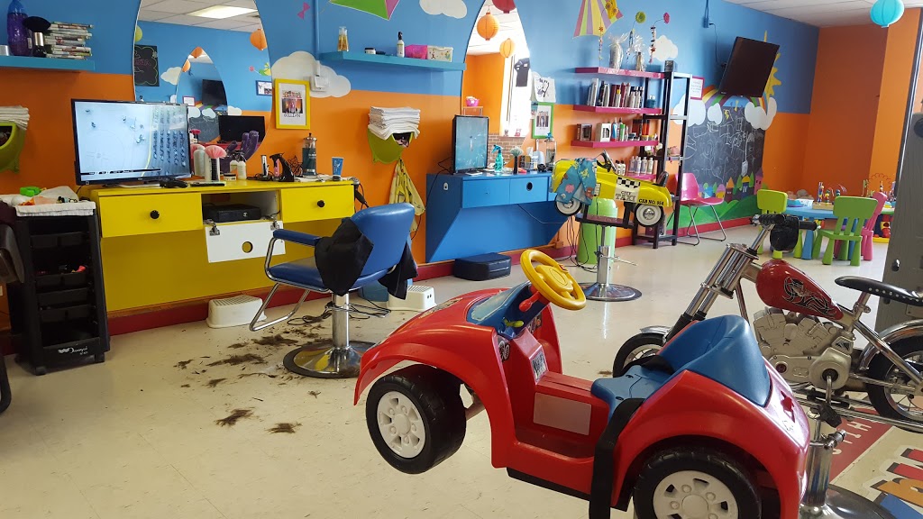 Max & Oskars Childrens Hair Studio | 317 Adelaide St S, London, ON N5Z 3L2, Canada | Phone: (519) 936-1890