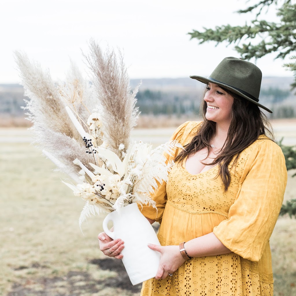 Sarah Beau Photography | 95 Burma Star Rd SW, Calgary, AB T3E 8A9, Canada | Phone: (403) 880-9455