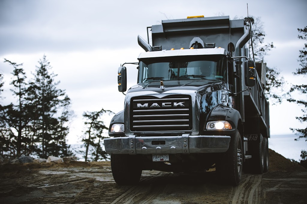 H&H Developments | 7311 Beau Rd, Sechelt, BC V0N 3A8, Canada | Phone: (604) 989-1745