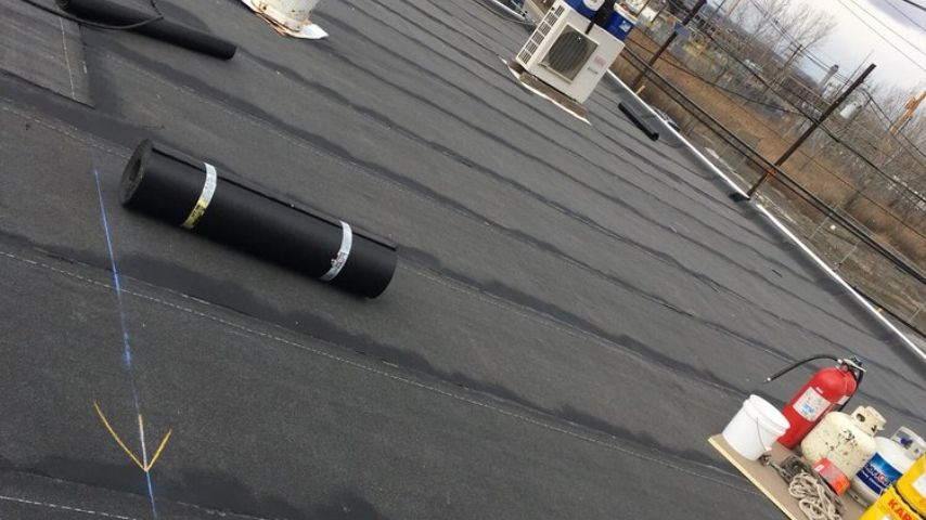 Markham Roofers | 35 Bertram Earnshaw Dr, Markham, ON L6C 2R9, Canada | Phone: (437) 747-1900