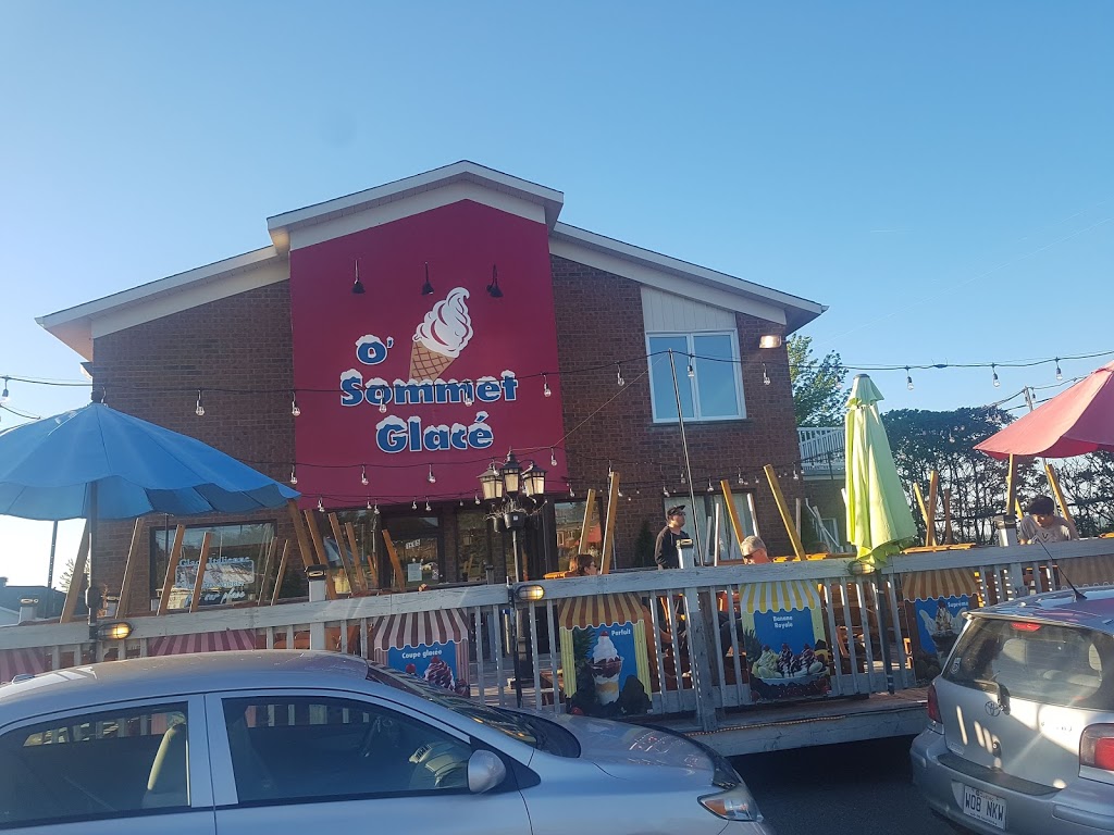 O Sommet Glacé | 1365 12e Avenue N, Sherbrooke, QC J1E 3R1, Canada | Phone: (819) 933-1551