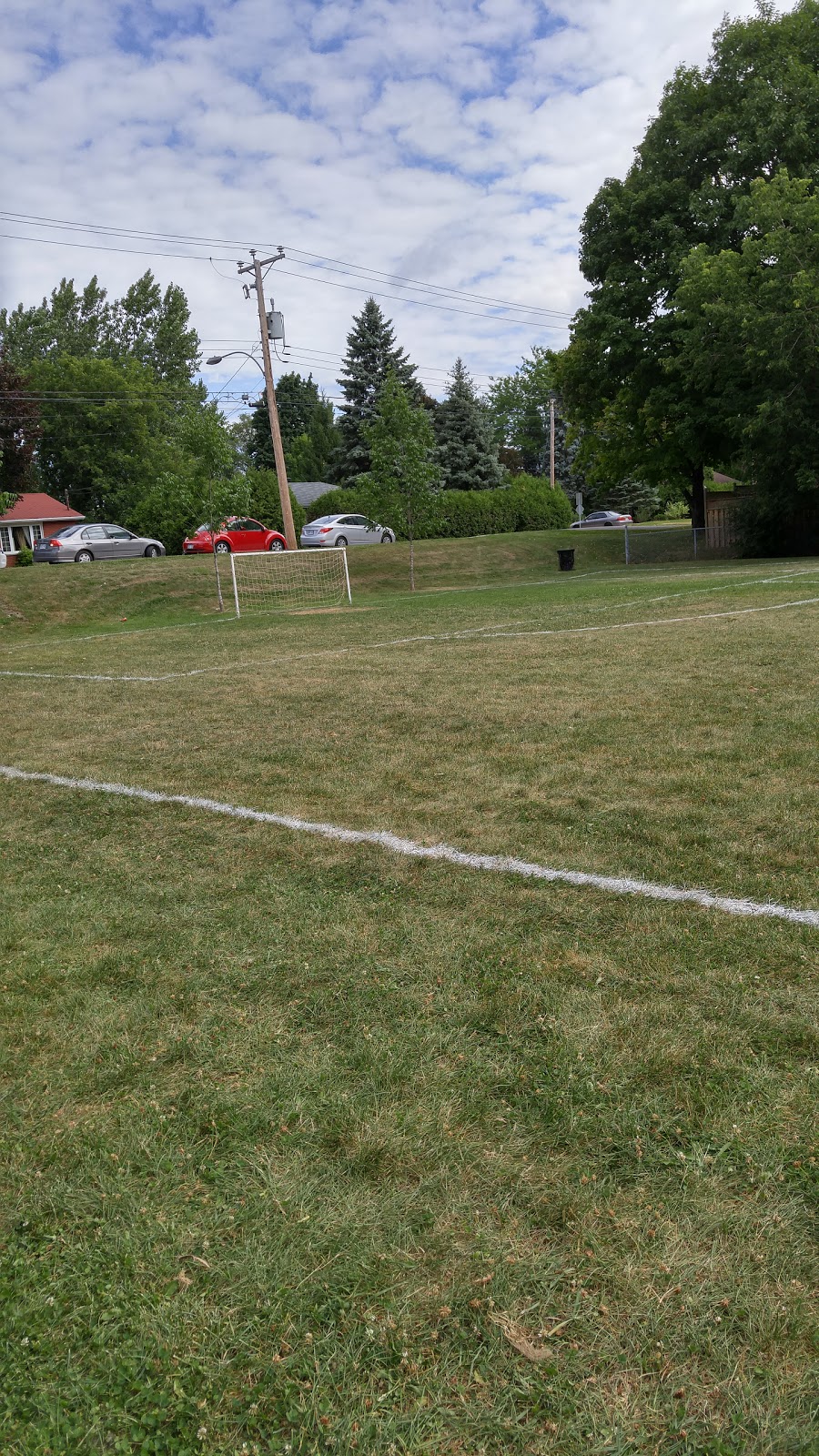 Rockhill Park | 538 Beaurepaire Dr, Beaconsfield, QC H9W 3E2, Canada | Phone: (514) 428-4520