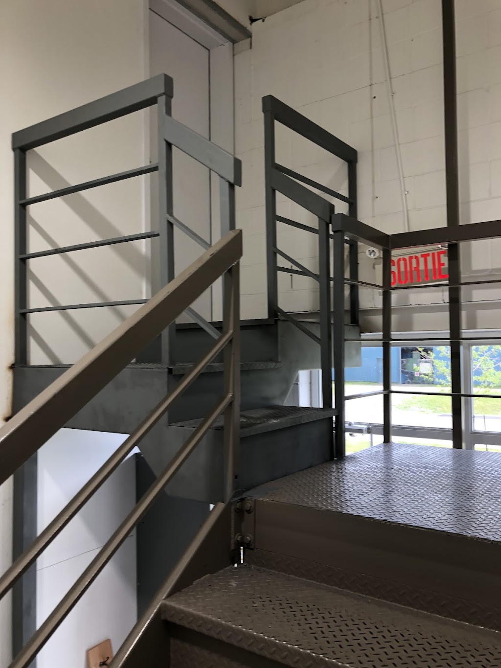 Groupe Pro-Métaux | 6410 Bd des Mille-Îles, Laval, QC H7B 1B3, Canada | Phone: (514) 889-3876