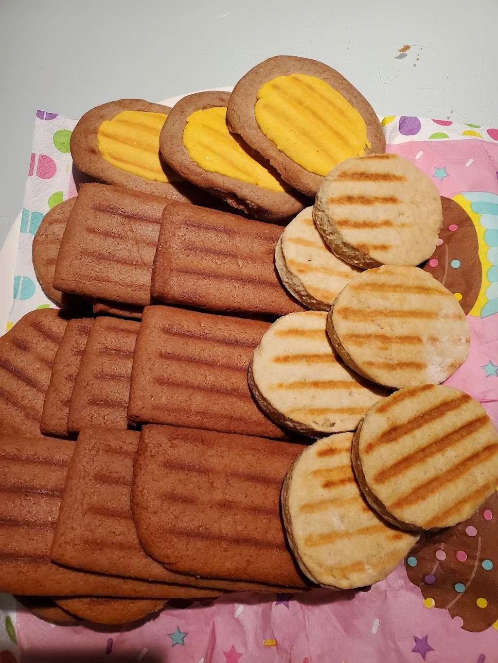 99 cookies | 5 Harding Ave, North York, ON M6M 0A3, Canada | Phone: (647) 539-3735