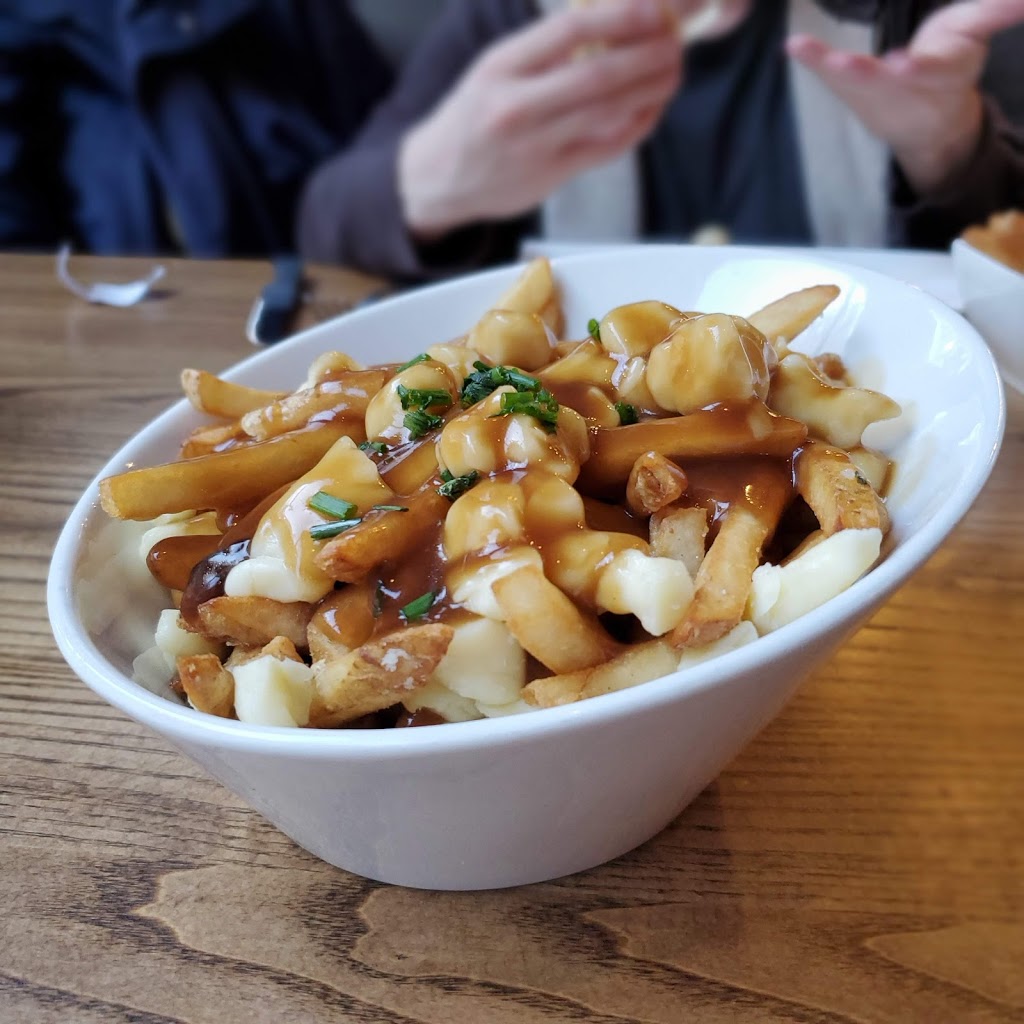 Clocktower Brew Pub - Rideau | 140 Rideau St, Ottawa, ON K1N 7B7, Canada | Phone: (613) 695-9955