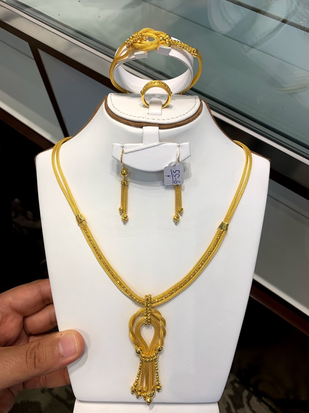 Gold Palace Jewellery | 1921 Eglinton Ave E, Scarborough, ON M1L 2L6, Canada | Phone: (647) 643-5060