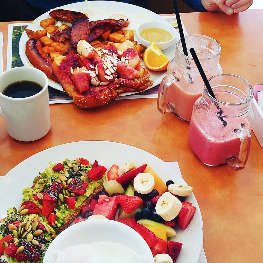 Ben & Florentine | 177 Boul Sir-Wilfrid-Laurier local b101, Saint-Basile-le-Grand, QC J3N 1M2, Canada | Phone: (450) 461-4522
