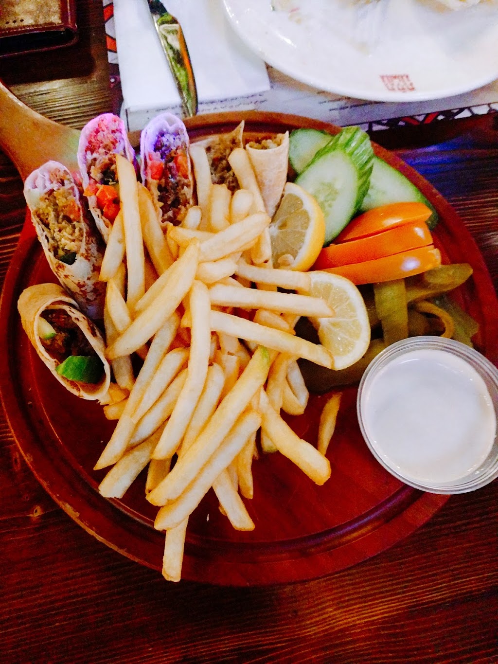 Petra Restaurant | 1100 Burnhamthorpe Rd W #9, Mississauga, ON L5C 4G4, Canada | Phone: (905) 909-4444