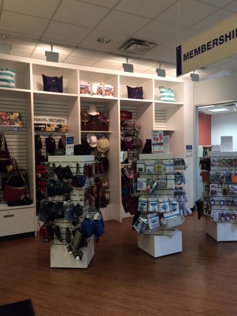 CAA Store - Oakville | 360 Dundas St E, Oakville, ON L6H 6Z9, Canada | Phone: (905) 845-9680