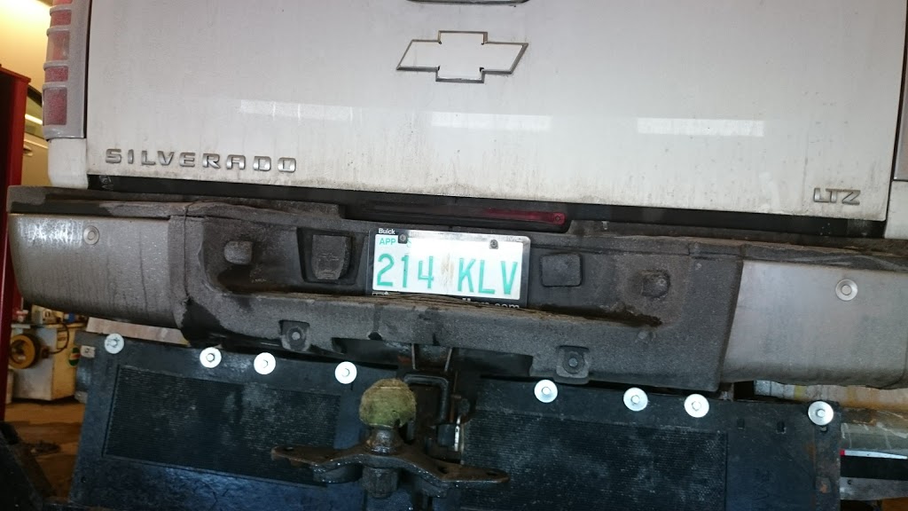 Klassic Auto Repair Service Ltd | 75 Snug Harbour Rd, Lindsay, ON K9V 4R6, Canada | Phone: (705) 328-3401