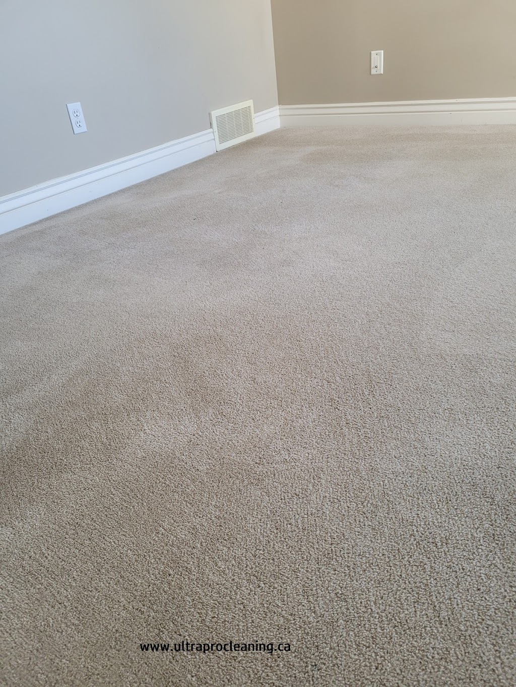 UltraPro Cleaning Services | 845 Northmount Dr NW, Calgary, AB T2L 0A3, Canada | Phone: (825) 882-5336
