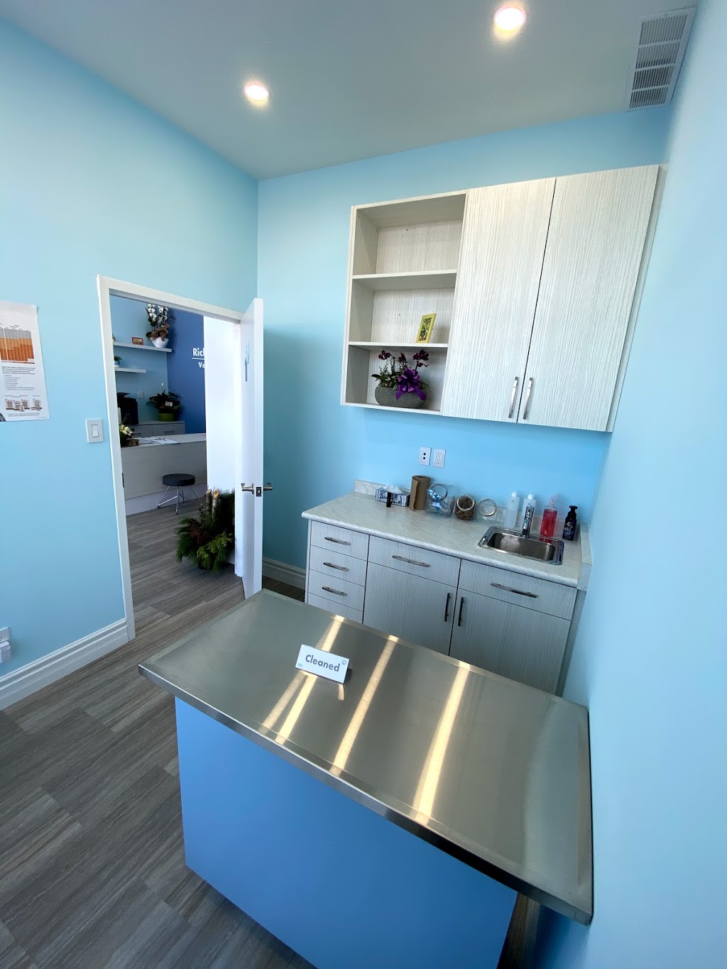 Richmond Green Veterinary Clinic | 10650 Leslie St Unit 3, Richmond Hill, ON L4S 0B9, Canada | Phone: (905) 787-9696