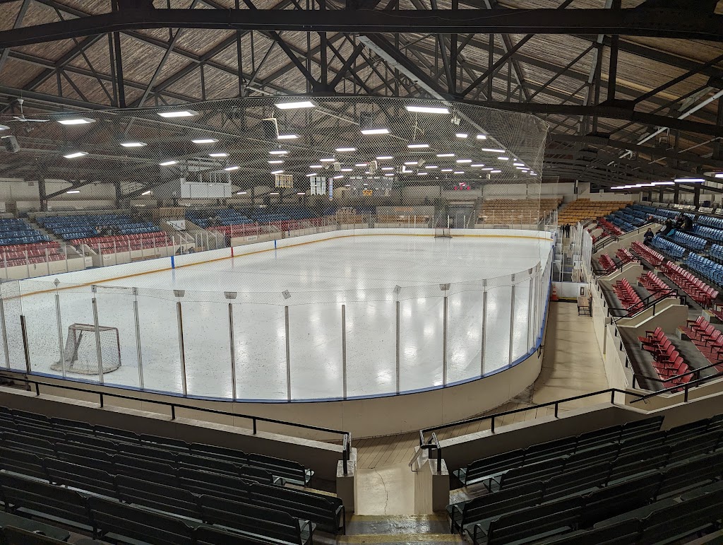 Kingston Memorial Centre | 303 York St, Kingston, ON K7K 4M4, Canada | Phone: (613) 546-3183