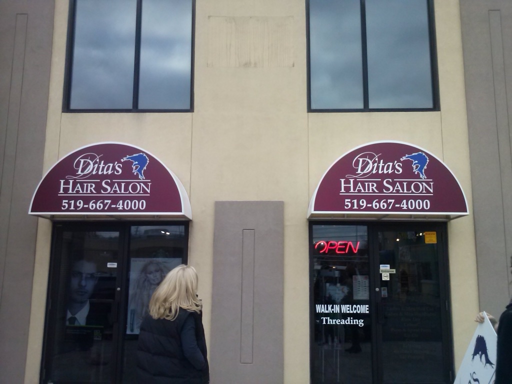 Meteor signs | 2736 Dingman Dr, London, ON N6N 1G4, Canada | Phone: (905) 936-5454