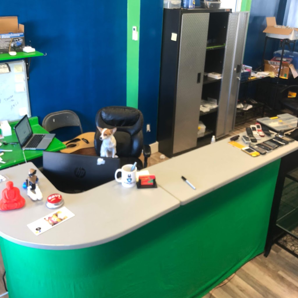 Jamies Phone Repair Sudbury | 1535 Paris St Unit A, Sudbury, ON P3E 3B7, Canada | Phone: (705) 207-4349