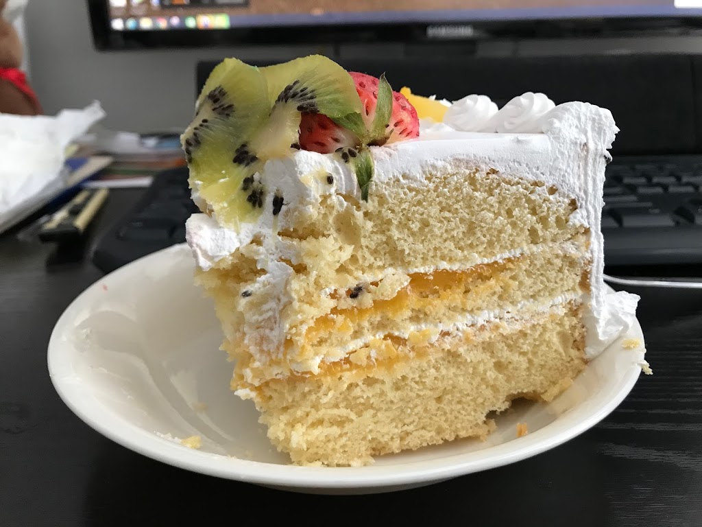 Rashmis Bakery | 80 Pertosa Dr #13, Brampton, ON L6X 5E9, Canada | Phone: (905) 970-0666