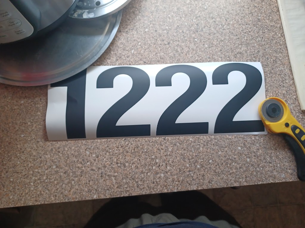 Tshirt printing and decals (stickers) | 197 Tarawood Pl NE, Calgary, AB T3J 5B4, Canada | Phone: (403) 383-7285