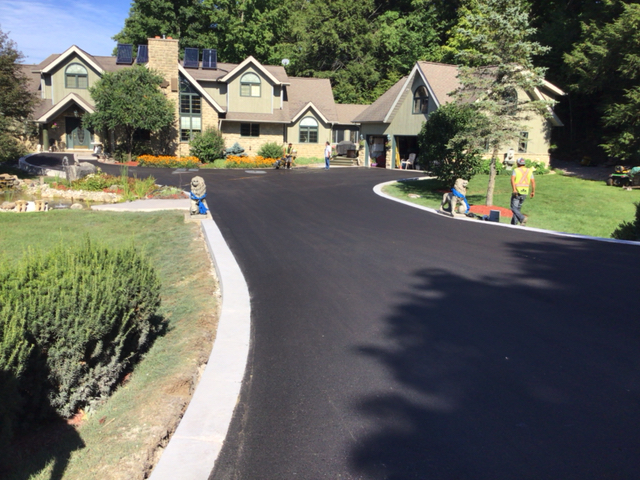 Paving Army | 2-6153 Main St, Whitchurch-Stouffville, ON L4A 3R6, Canada | Phone: (647) 393-8417