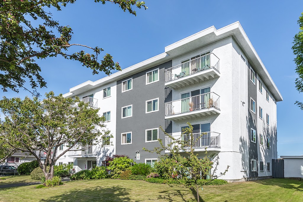 Albion Court Apartments | 45 Boyd St, Victoria, BC V8V 2C9, Canada | Phone: (250) 595-7000