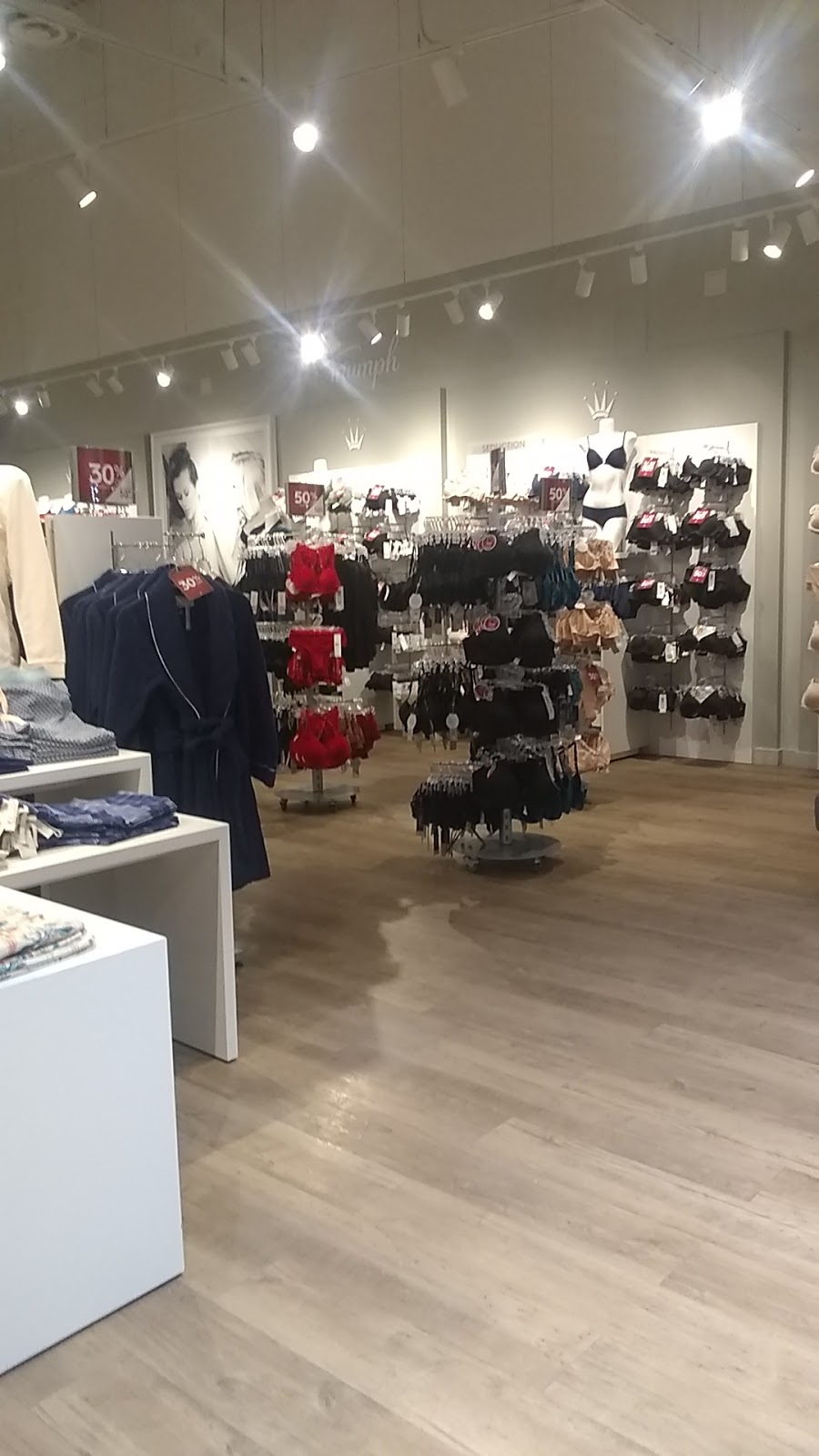Triumph | 1 Bass Pro Mills Dr, Concord, ON L4K 5W4, Canada | Phone: (905) 760-9913