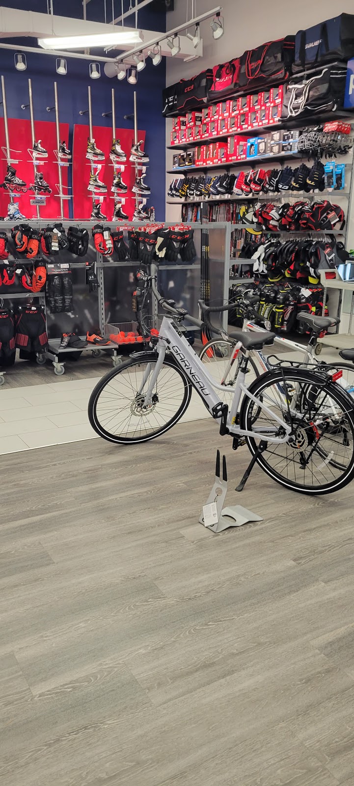 Mercier Sports Excellence | 3560 Rue Laval, Lac-Mégantic, QC G6B 2X4, Canada | Phone: (819) 583-6734