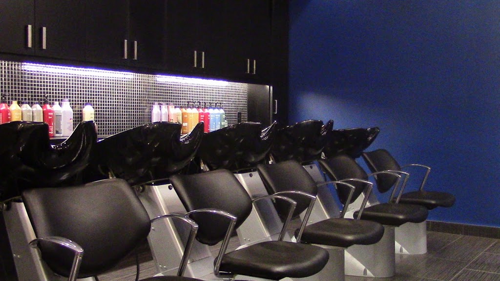 Mic Mac Mall Head Shoppe | 21 Micmac Blvd, Dartmouth, NS B3A 4N3, Canada | Phone: (902) 465-3747