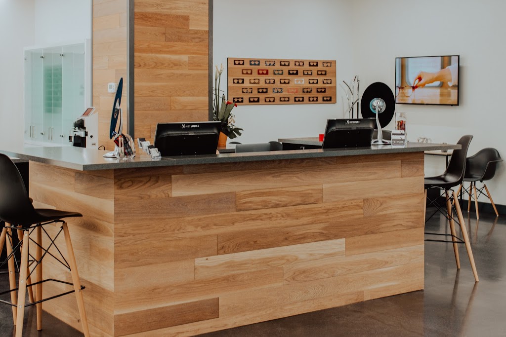 Netlooks Lunettes Sur Mesure | Parking du haut, 809 Route des Rivières local 204, Saint-Nicolas, QC G7A 2V2, Canada | Phone: (418) 831-1234