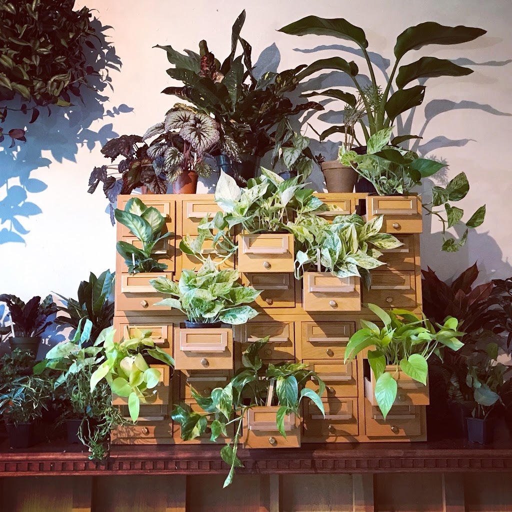 The Plant Shack | Knox Farm State Park, Carriage House, Stables, 437 Buffalo Rd, East Aurora, NY 14052, USA