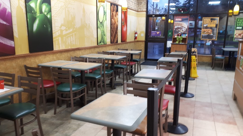 Subway | 239 St Catherines St The Village Square, Smithville, ON L0R 2A0, Canada | Phone: (905) 957-8693